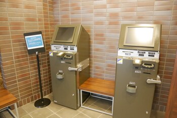 Check-in/Check-out Kiosk