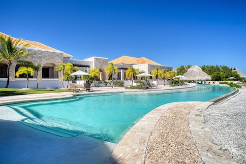 Xeliter Golden Bear Lodge & Golf - Free WiFi, Cap Cana