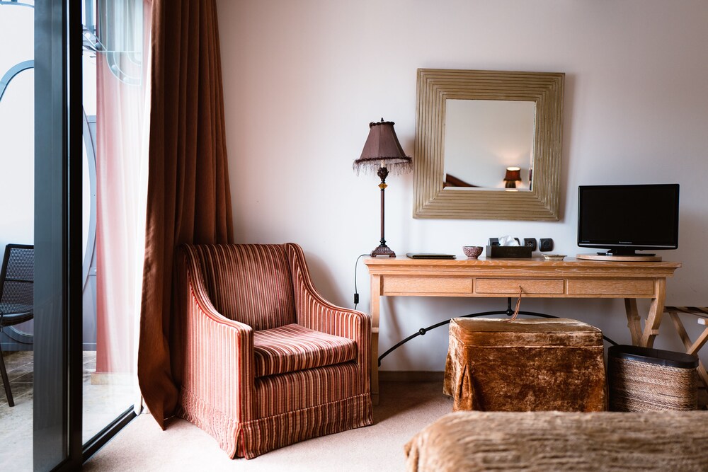 Guestroom