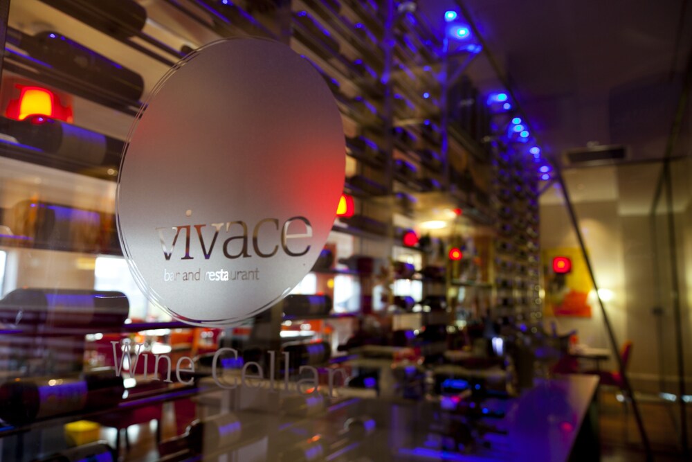 Hotel Bar
