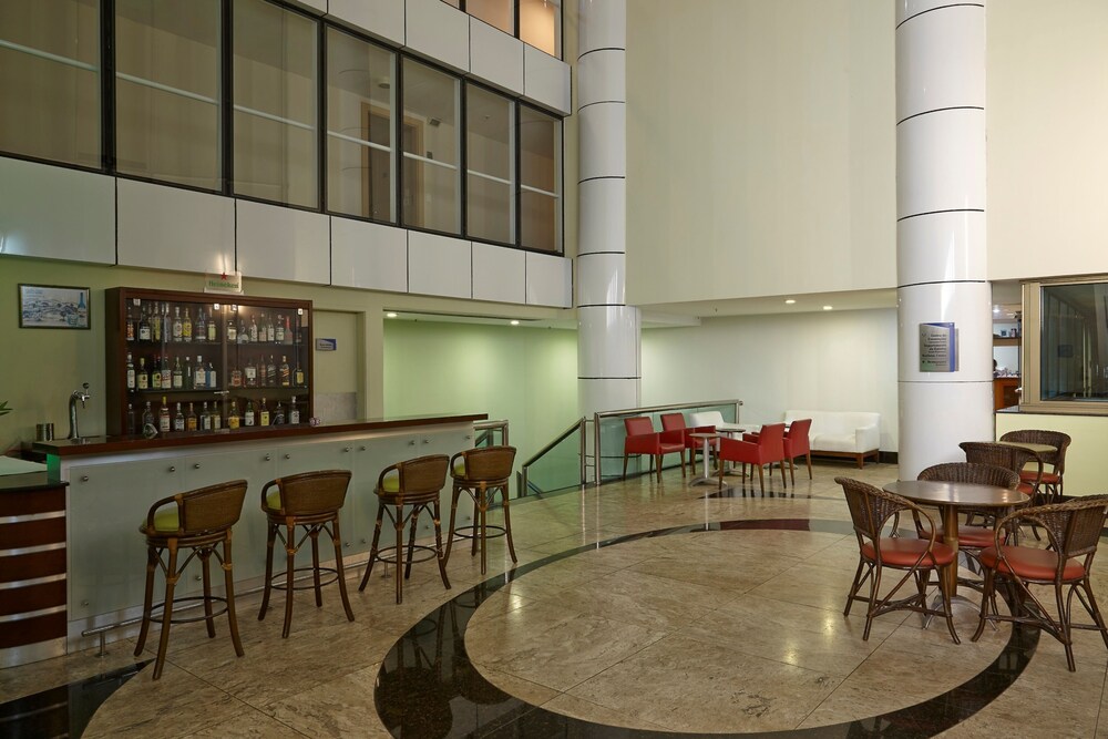 Hotel Lounge