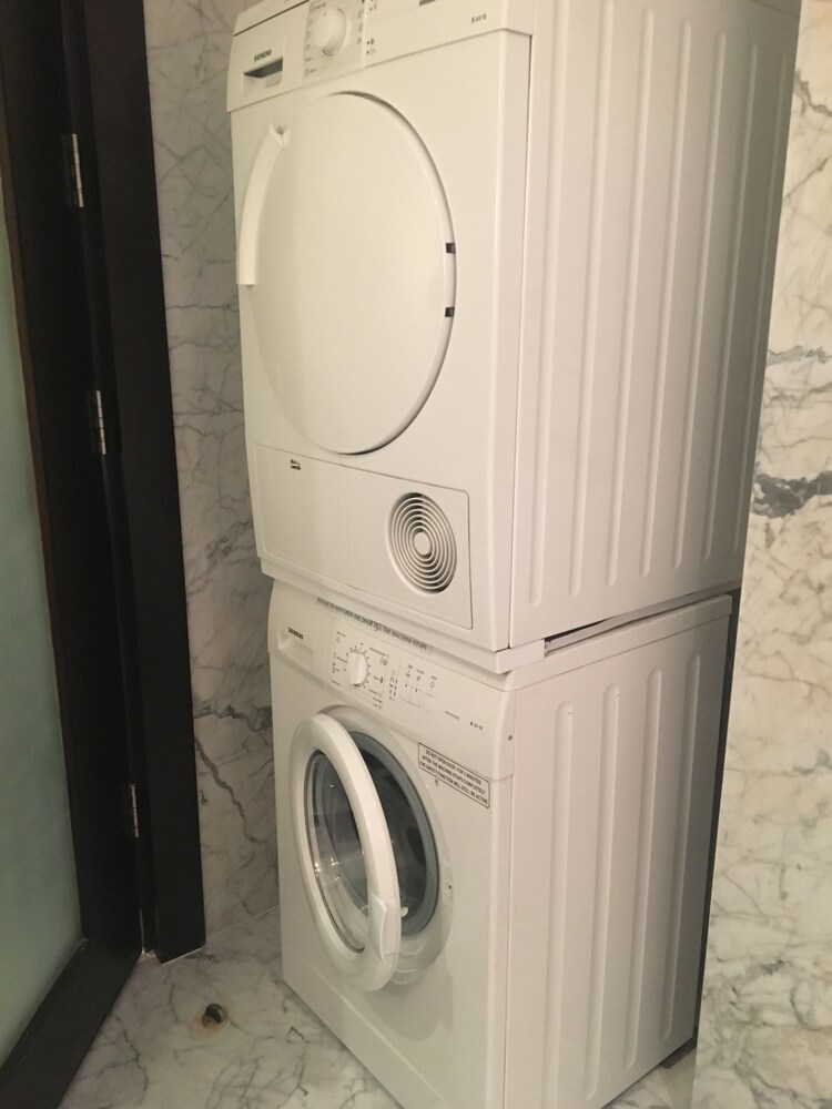 Two Bed Room Residence - Bathroom Amenities