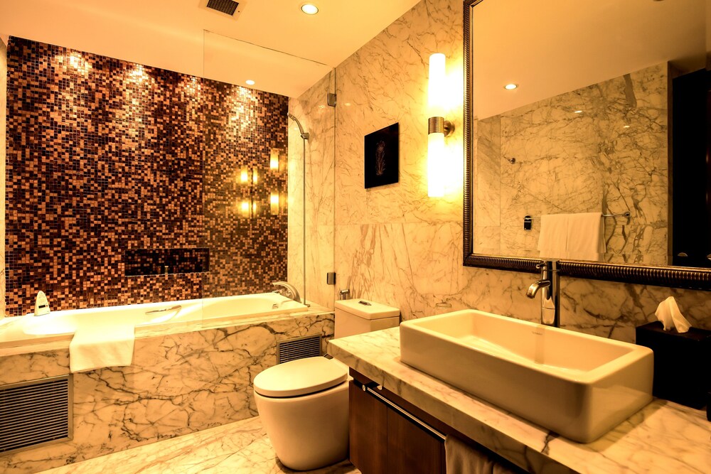 Executive Room, 2 Bedrooms - Bathroom