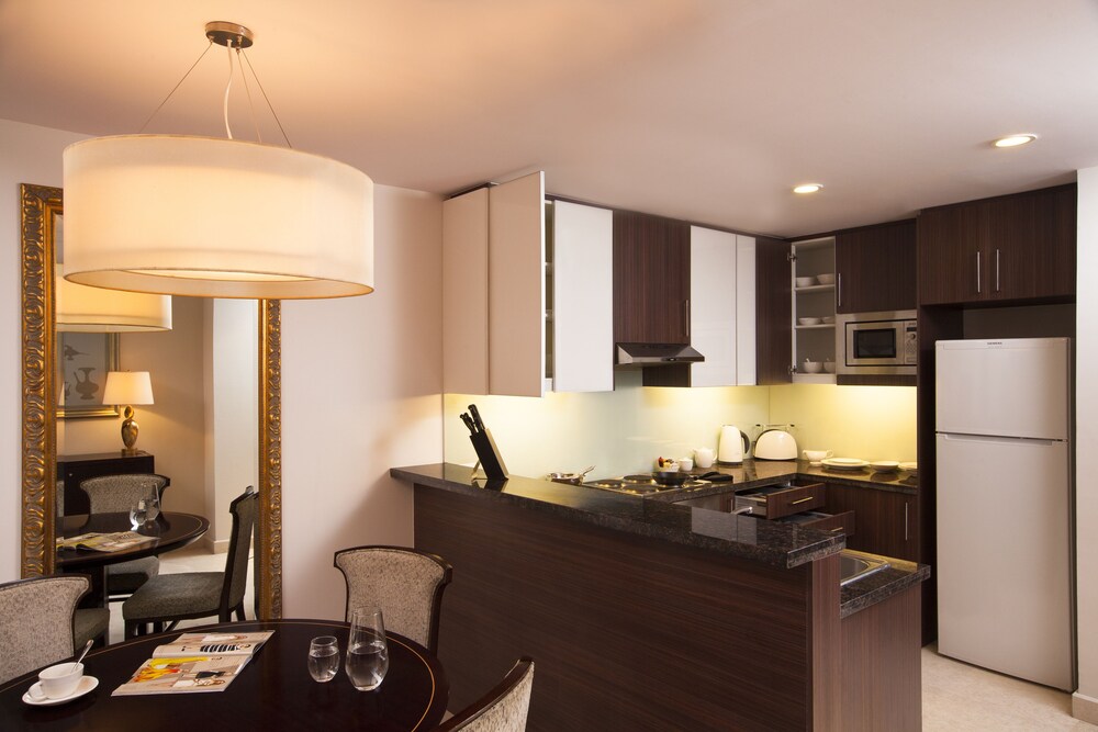 Executive Room, 1 Bedroom - In-Room Kitchenette