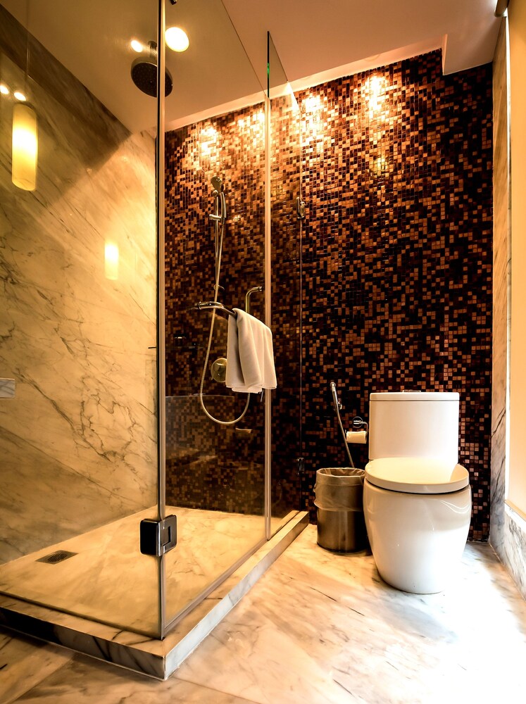 Executive Room, 1 Bedroom - Bathroom