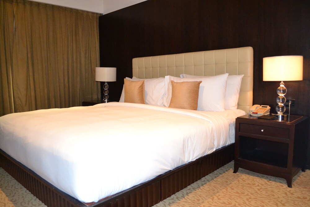 One Bed Room Residence - Guestroom