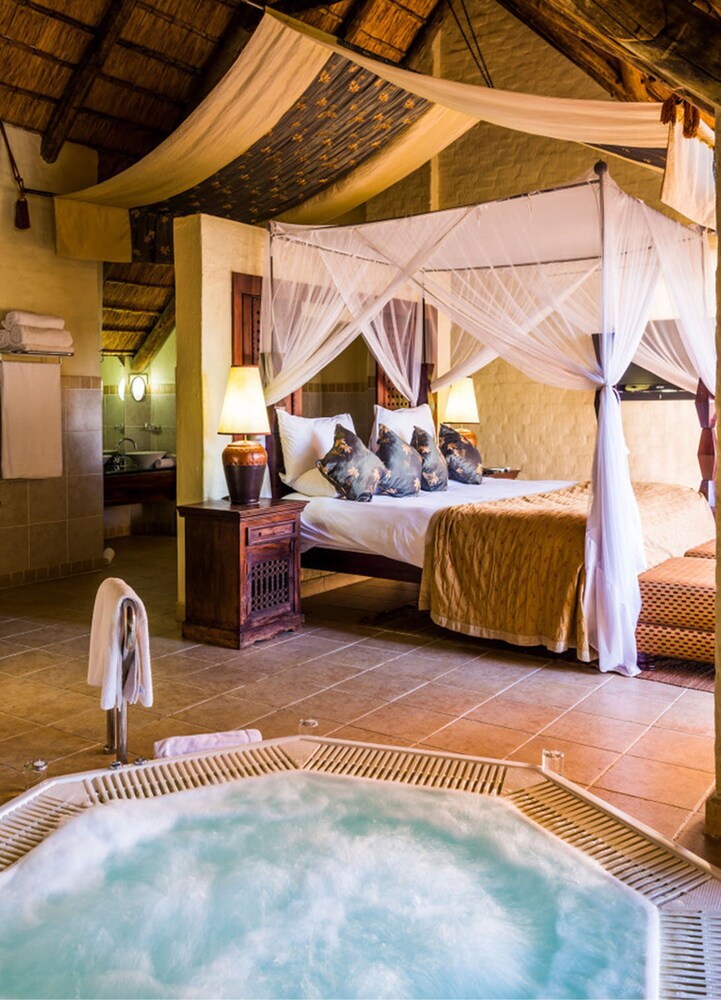 Jetted Tub
