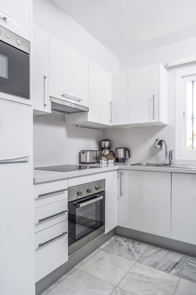 Apartment, 2 Bedrooms (sleeps 6) – Basic Rate - In-Room Kitchen