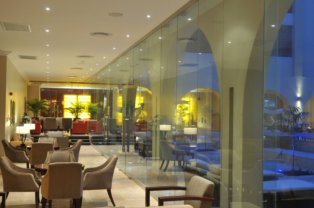 Hotel Lounge