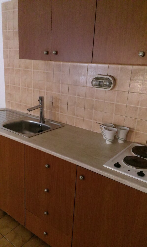 In-Room Kitchenette