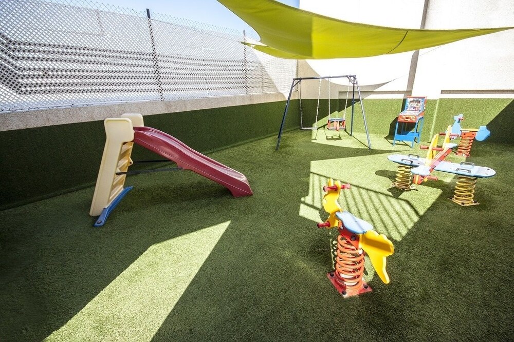 Childrens Play Area - Indoor