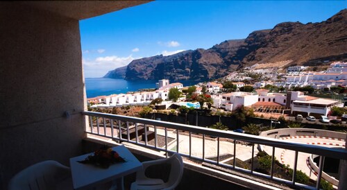 Guestroom View