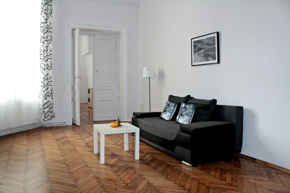 Standard Apartment, 2 Bedrooms - Living Room