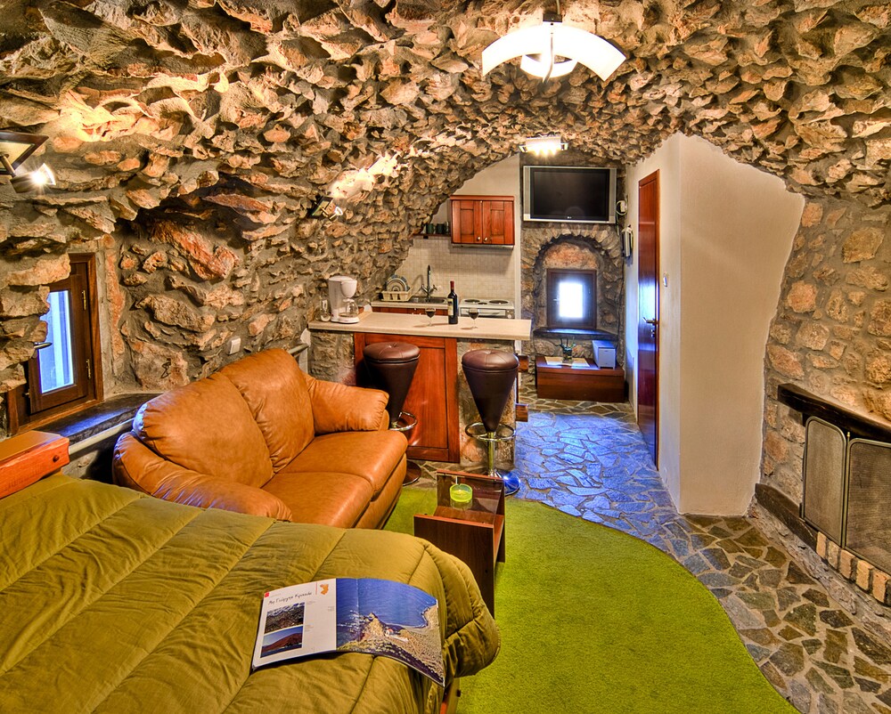Standard Double Room - Featured Image