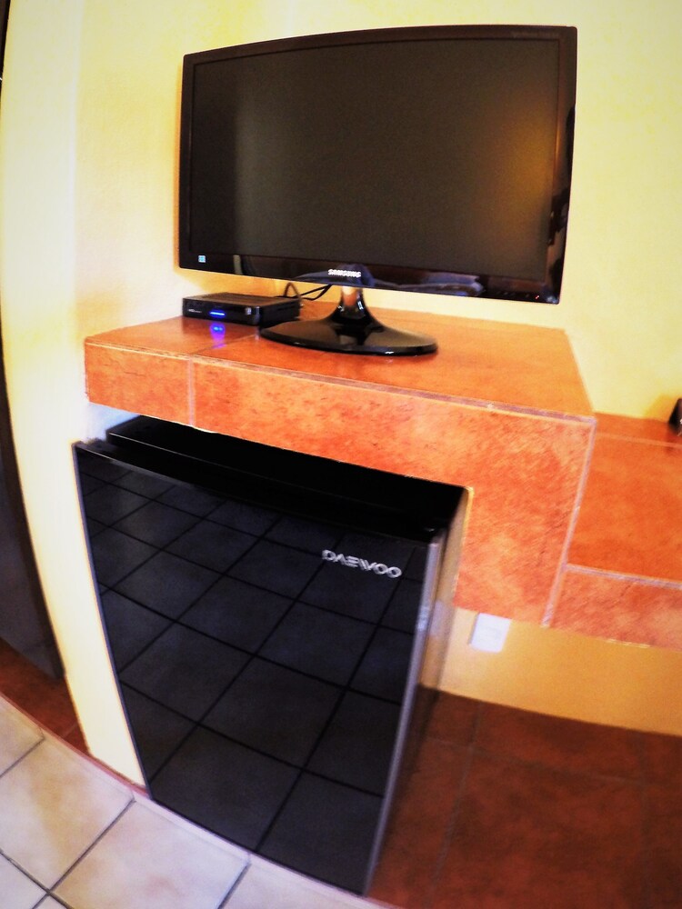 Mini-Refrigerator