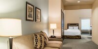 Suite, Non Smoking (2 King Beds)