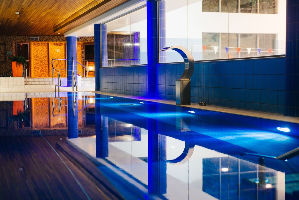 Piscine couverte