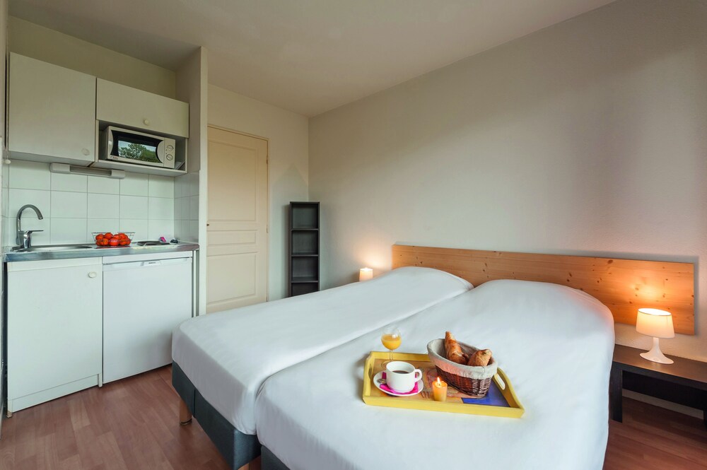 Studio, 2 Single Beds - Guestroom
