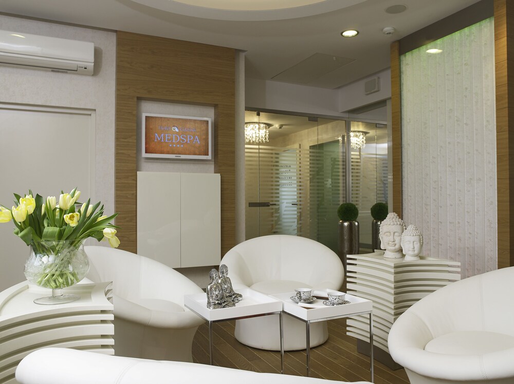 Spa Reception