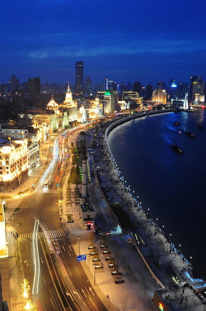 Hotel Front - Evening/Night