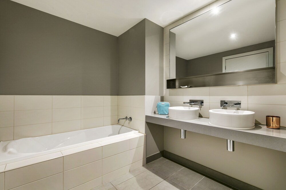 One Bedroom Apartment - Bathroom