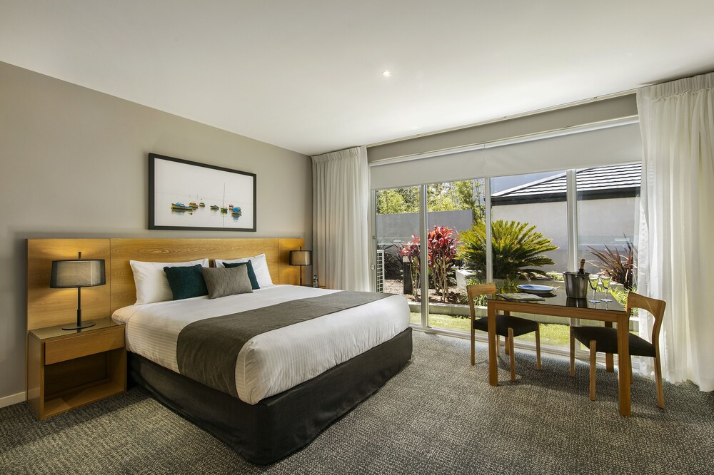 One Bedroom Apartment - Guestroom