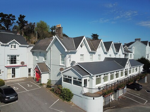 Bella Vista Hotel & Self Catering Suites