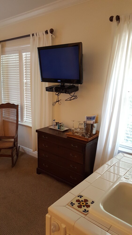 Minibar