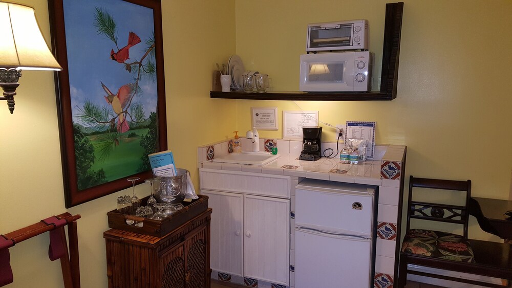In-Room Kitchenette