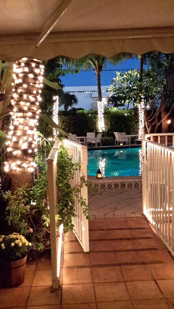 Courtyard View