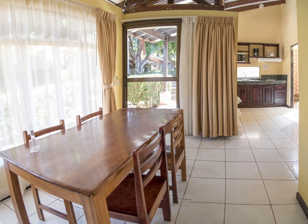 In-Room Kitchen