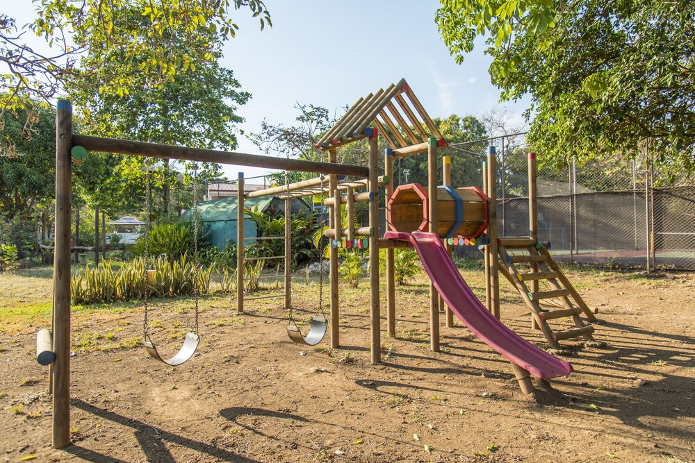 Childrens Play Area - Outdoor