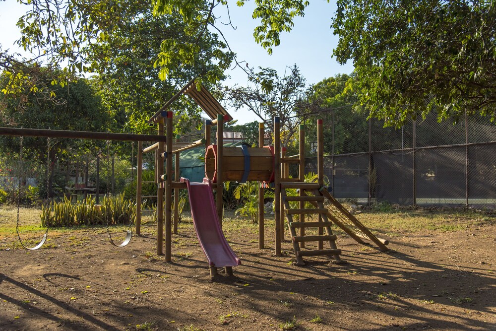 Childrens Play Area - Outdoor