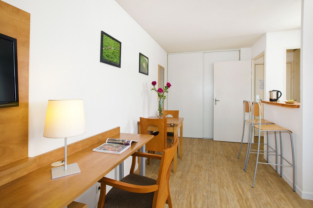 In-Room Kitchen