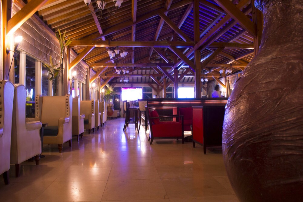 Hotel Lounge