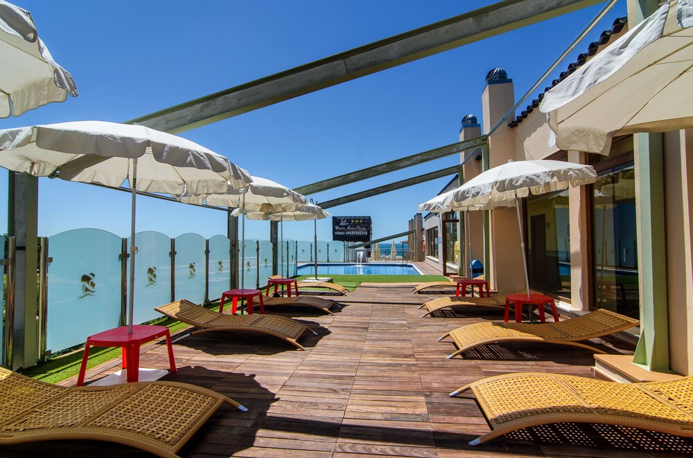Sundeck