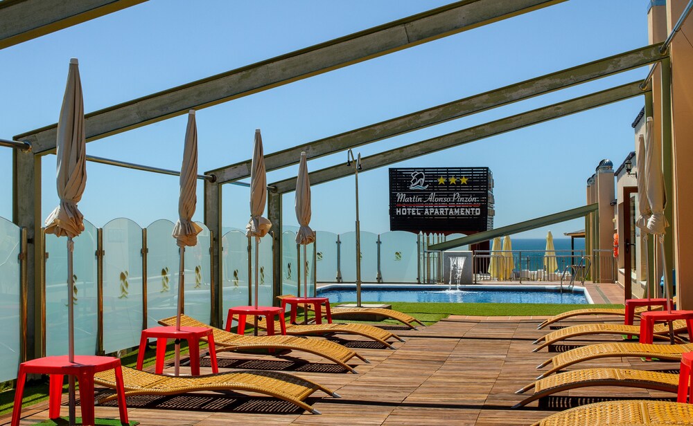 Sundeck