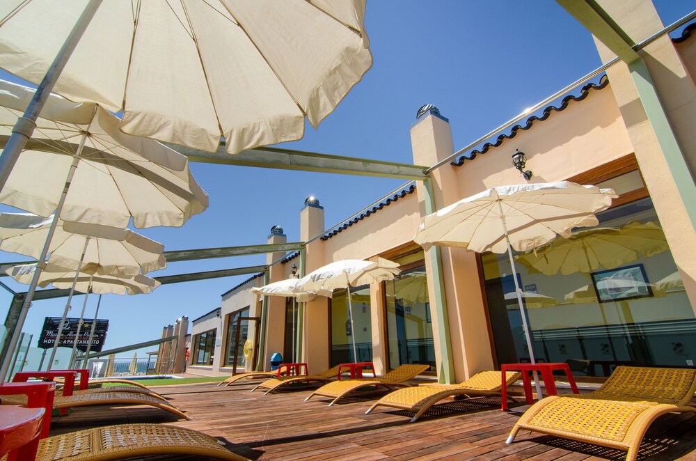 Sundeck