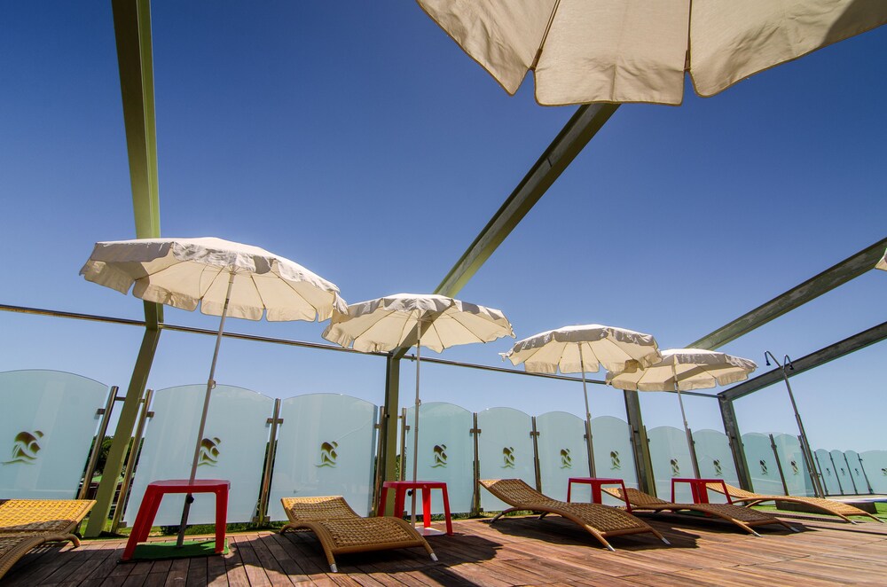 Sundeck
