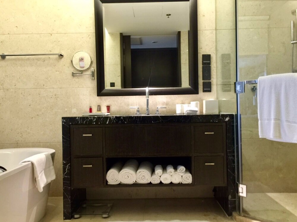 Apartment, 1 Bedroom - Bathroom