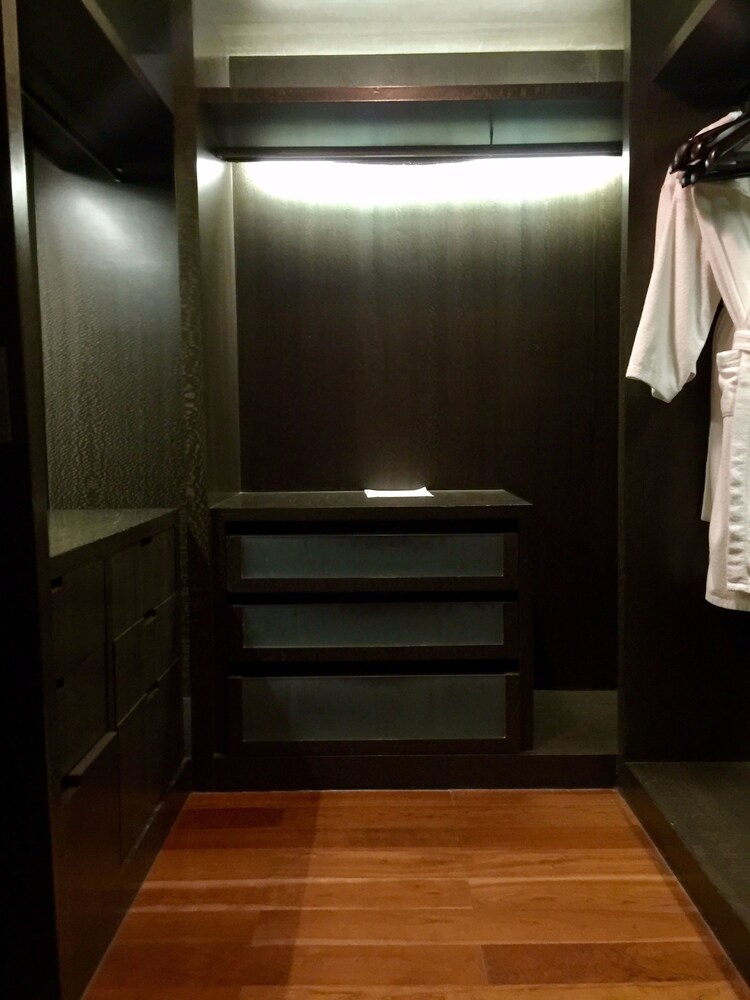 Apartment - In-Room Amenity