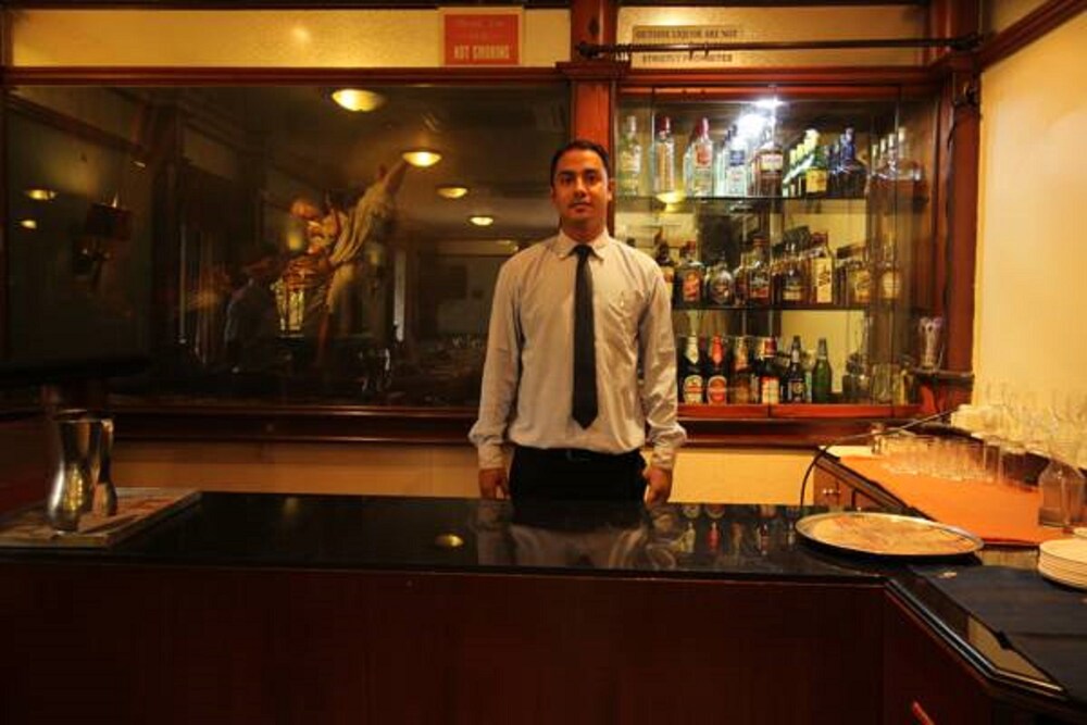 Hotel Bar