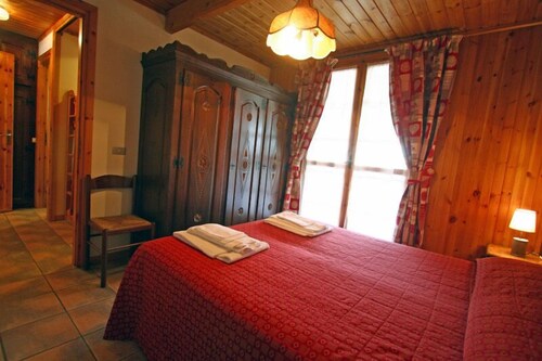 Standard Apartment, 2 Bedrooms, Kitchen, Mountain View - Guestroom