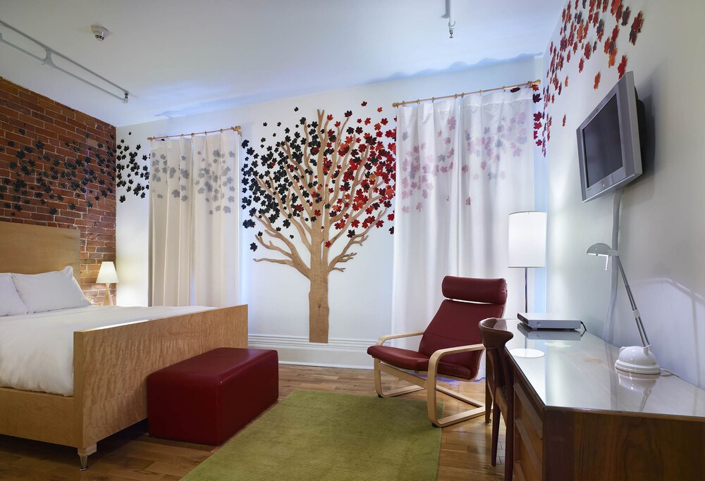 Guestroom