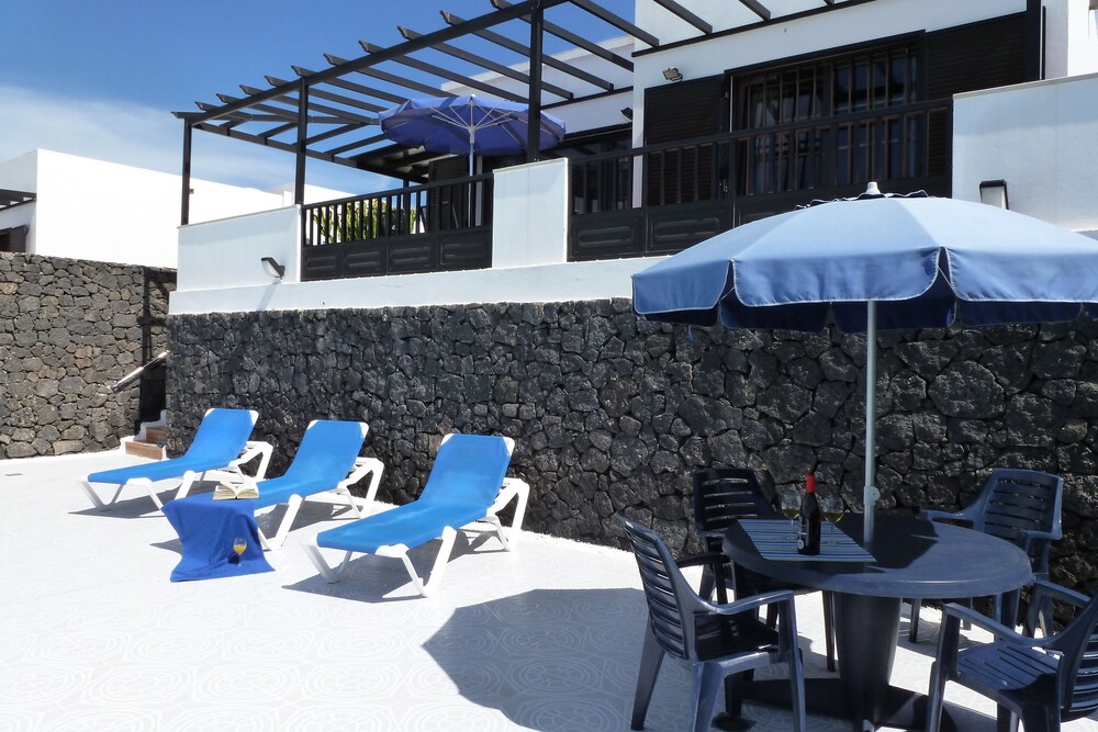 Sundeck