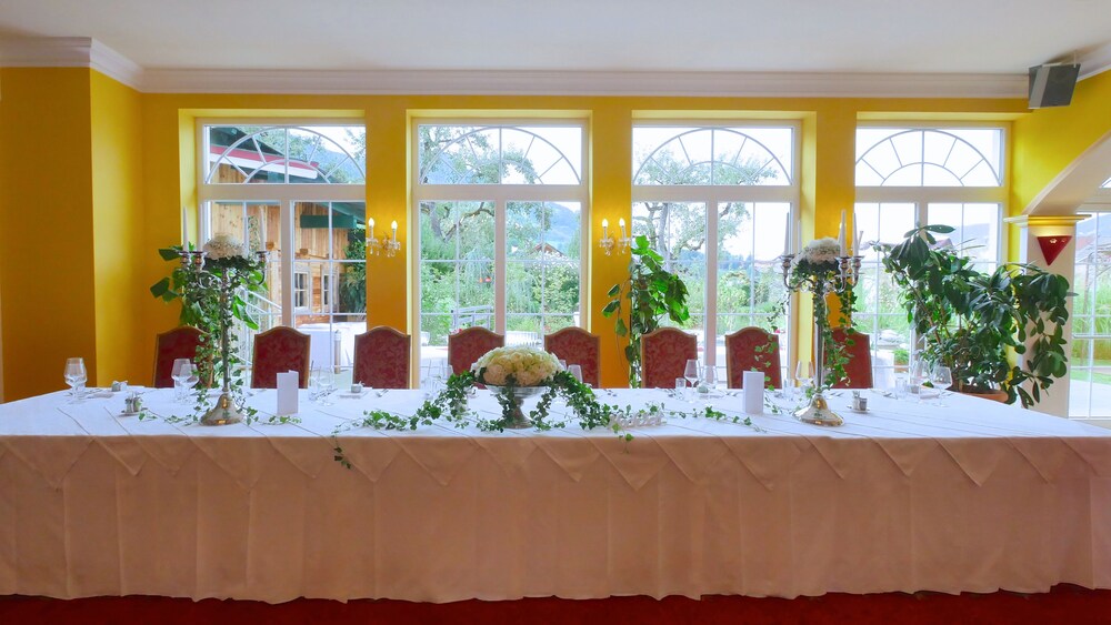 Innenbereich für Hochzeiten