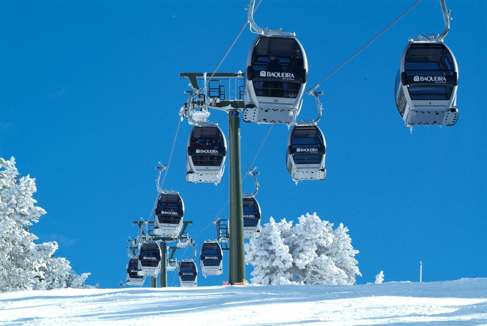 Skiing