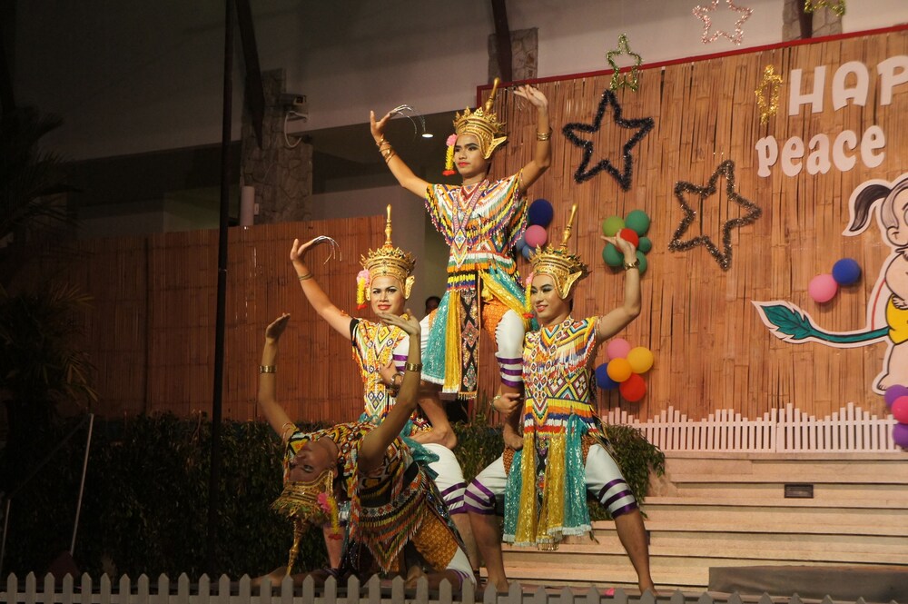 Theater Show