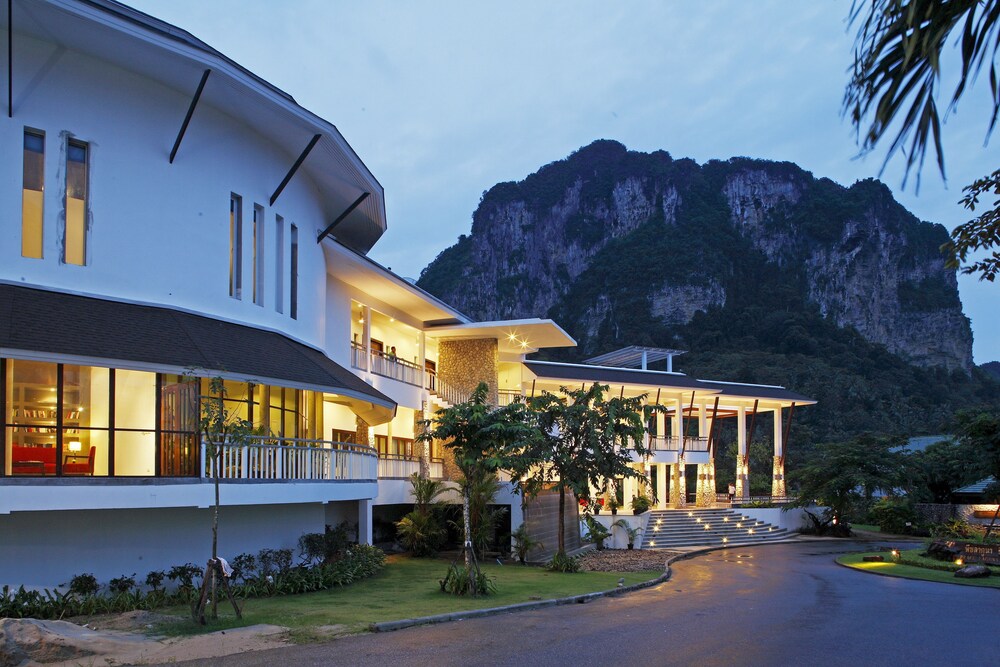 Hotel Front