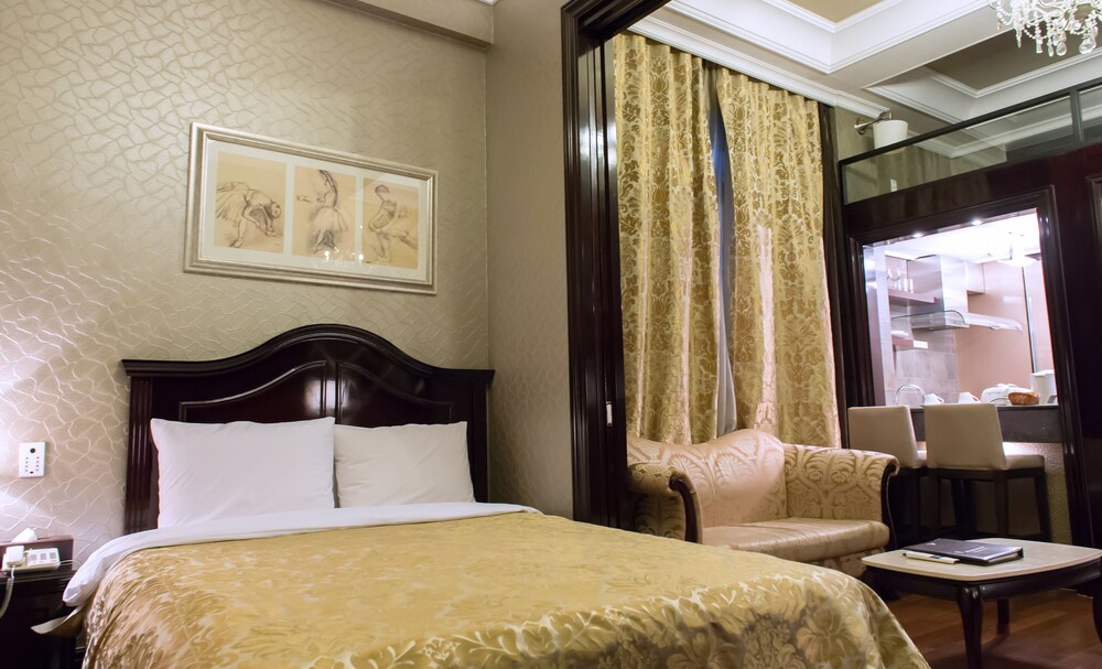 Guestroom